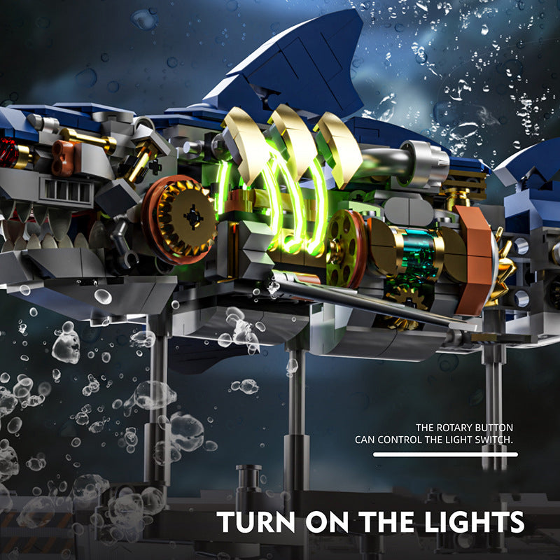 Mechanical Shark Building Blocks 687 PCS – Light-Up Movable Joints Model Kit